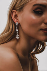 Grace Earrings E060