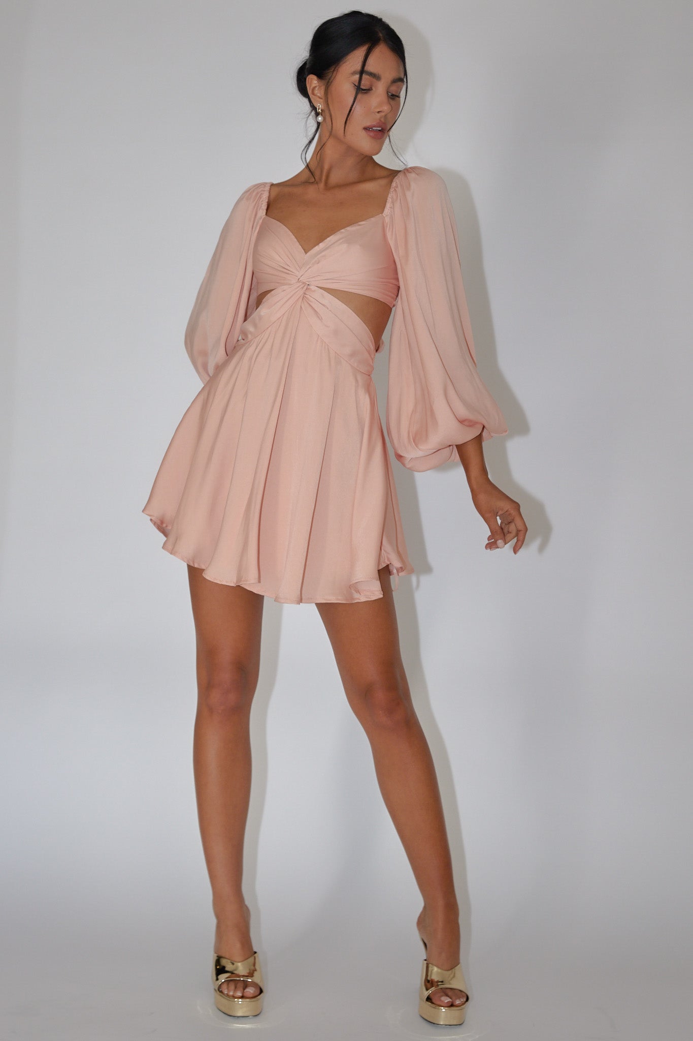 Miraya Balloon Sleeve Twist Mini Dress Peach