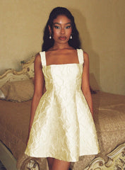 Eloquent Mini Dress Light Yellow