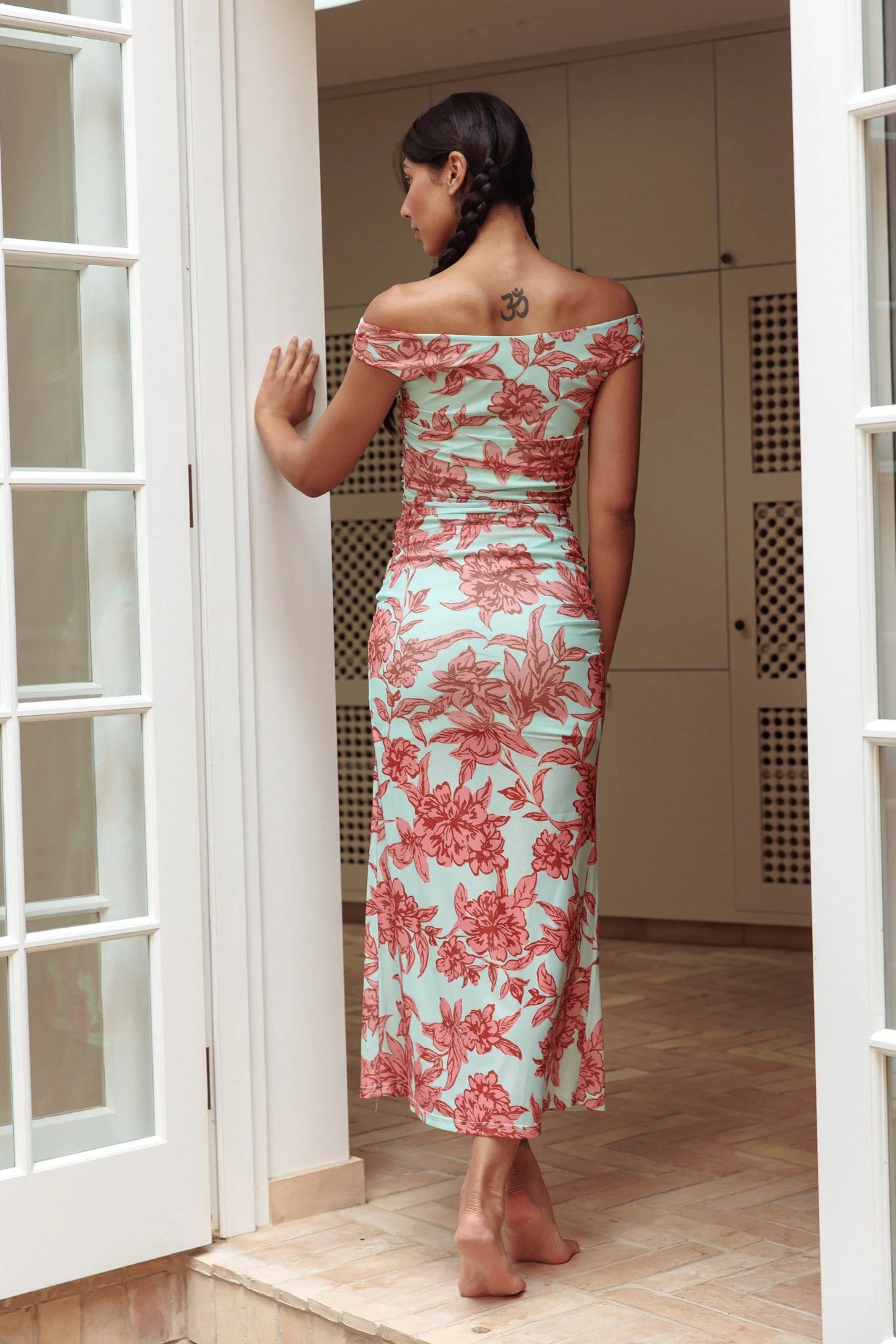 In Blooms Off Shoulder Split Midi Dress Green